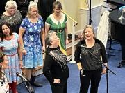 Holiday Hooligans  (5)